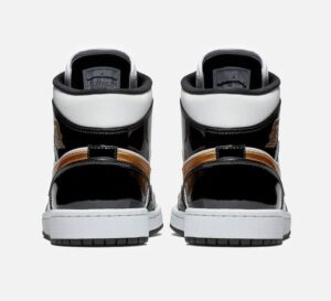 Air Jordan 1 Mid SE Patent 'Black/Metallic Gold' - Image 3
